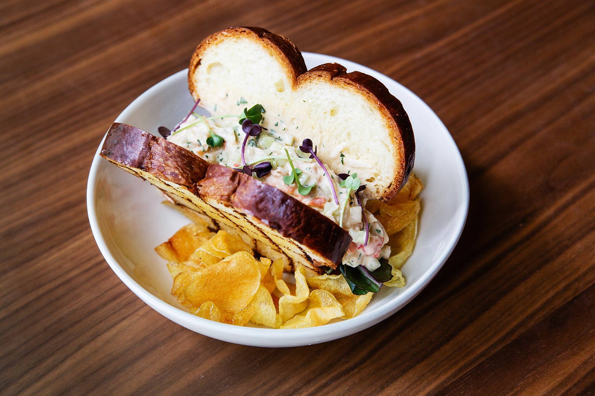 Shortlist Books and Spirits меню