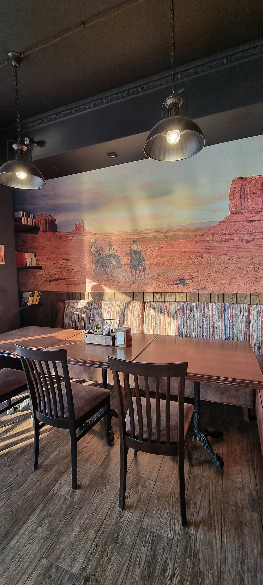 Салун Вестерн меню